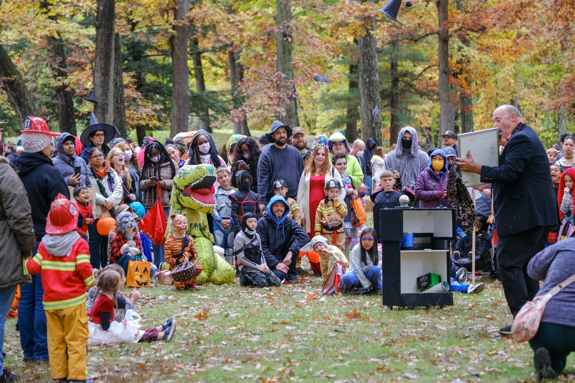 Magic show at Halloween Forest. 